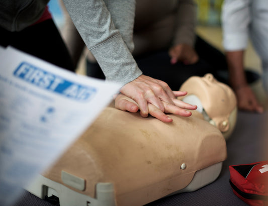 Standard First Aid & CPR (Level C) – Blended